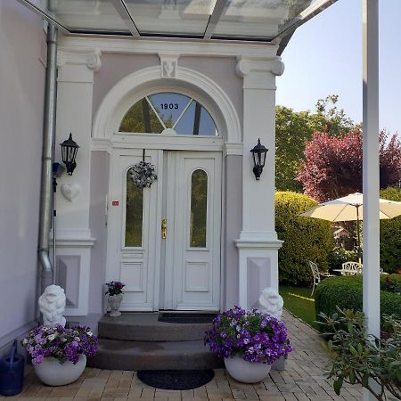 Villa Flora Friedrichstadt Eksteriør bilde