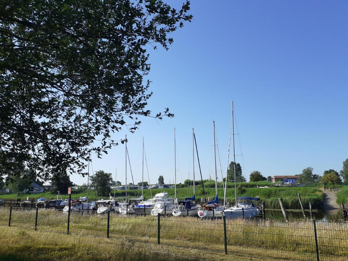 Villa Flora Friedrichstadt Eksteriør bilde